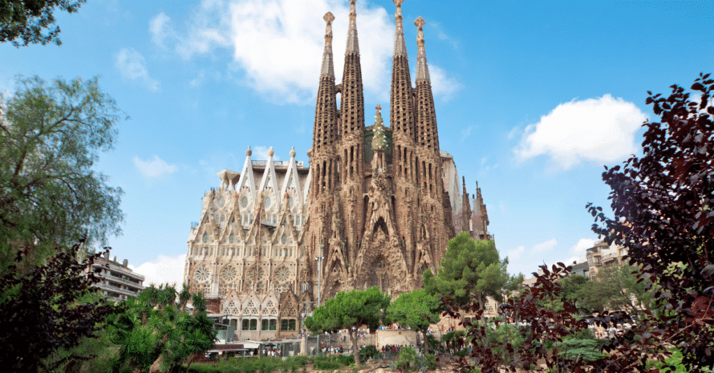 relocate to barcelona