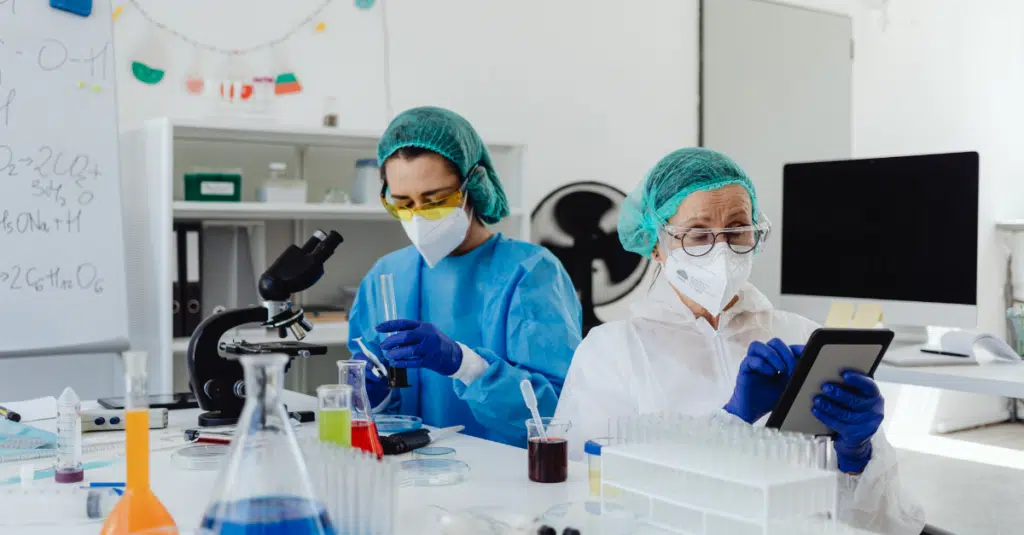 spain permanent residence