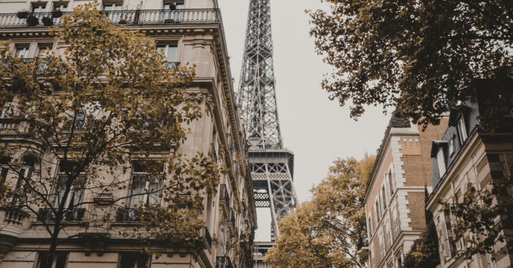 Move to Paris