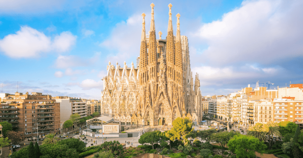 sagrada familia in barcelona