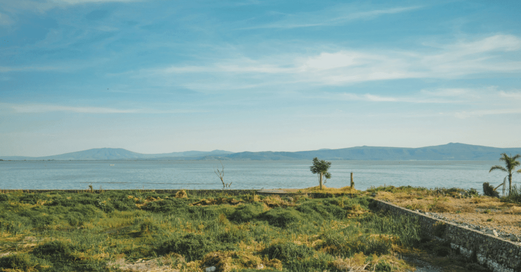 retire in lake chapala from usa