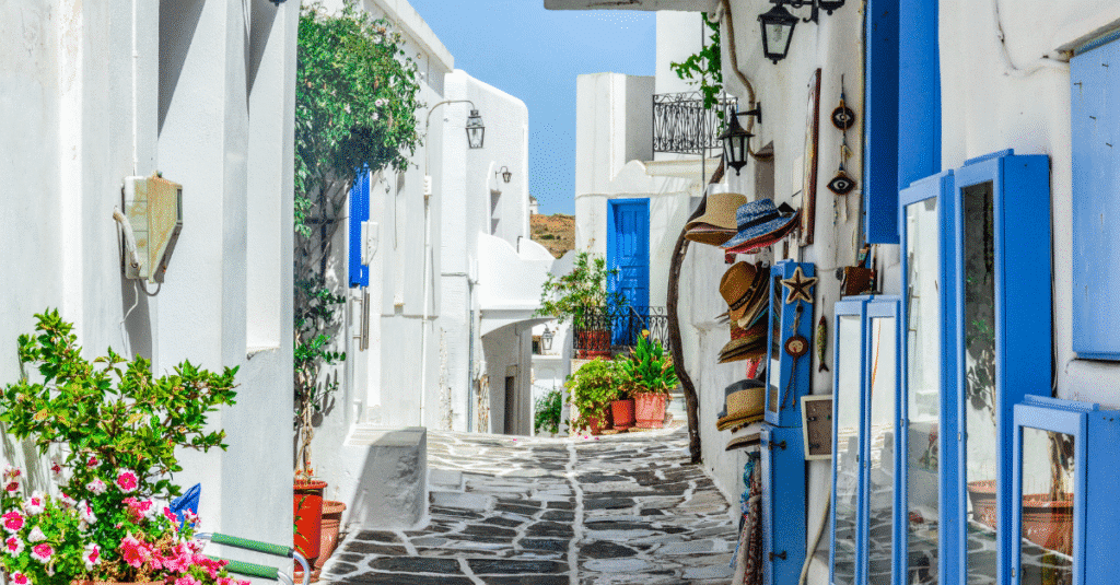 invest in greece real estate