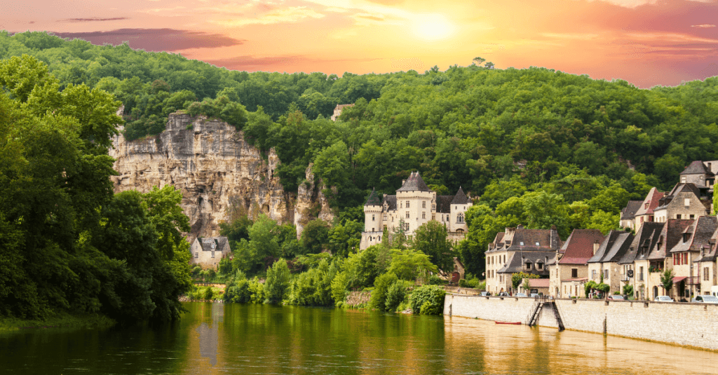 move to dordogne