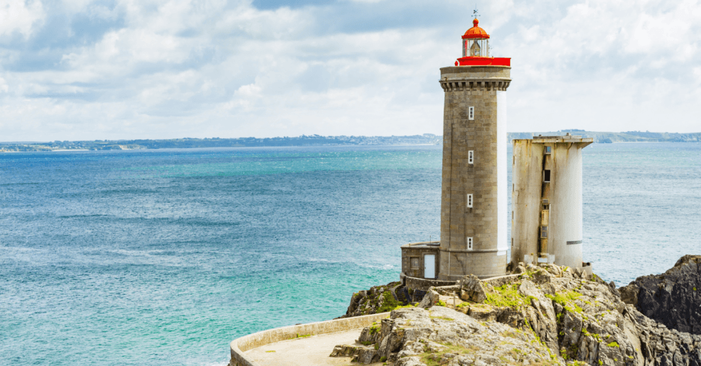 move to brittany