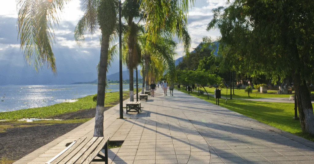 move to lake chapale as a retiree