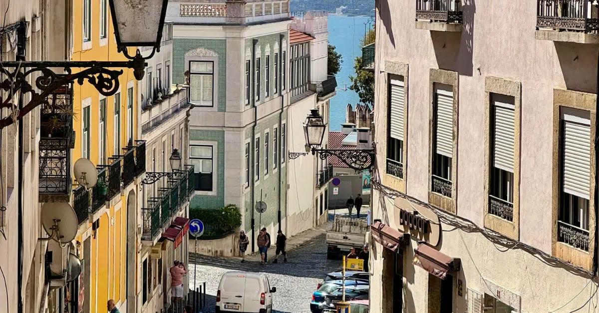 moving to portugal from uk