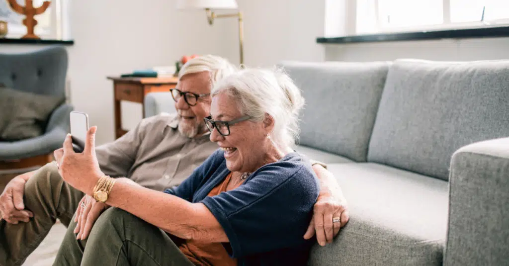 pros cons living in mexico